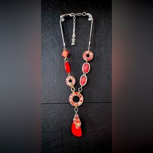 Must have unique necklace